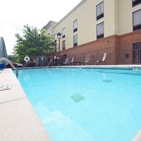 Hampton Inn Fayetteville Kültér fotó