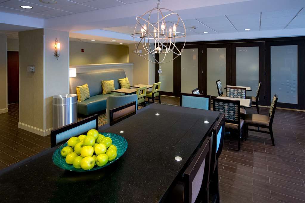 Hampton Inn Fayetteville Beltér fotó