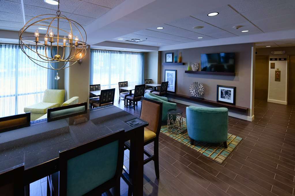 Hampton Inn Fayetteville Étterem fotó